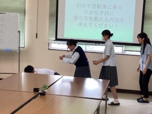 イノベーションワークショップの発表の様子