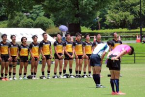 保護者や観客へ礼